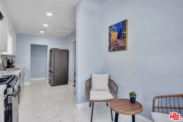 1728 W 81st Street, Los Angeles, CA 90047