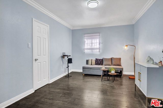 1728 W 81st Street, Los Angeles, CA 90047