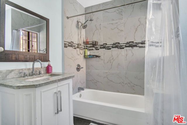 1728 W 81st Street, Los Angeles, CA 90047