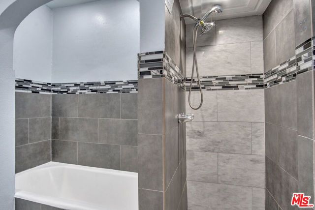 1728 W 81st Street, Los Angeles, CA 90047