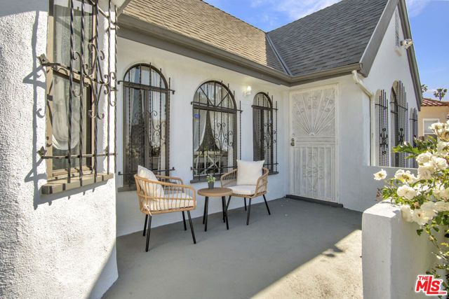 1728 W 81st Street, Los Angeles, CA 90047