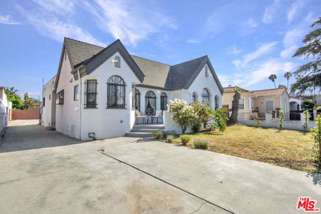 1728 W 81st Street, Los Angeles, CA 90047