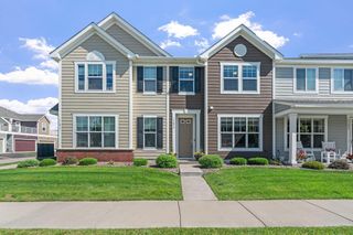 11819 84th Avenue N, Maple Grove, MN 55369
