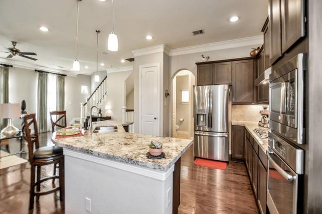 12265 Oxford Crescent Circle, Houston, TX 77082