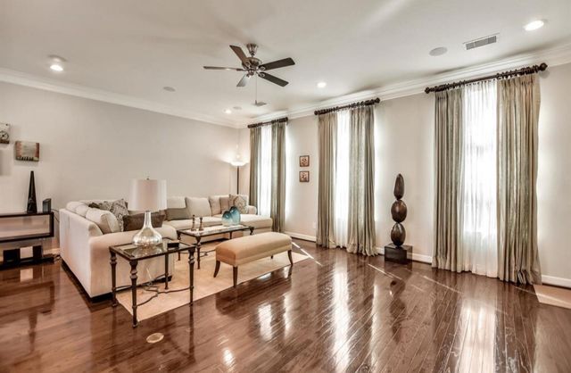 12265 Oxford Crescent Circle, Houston, TX 77082