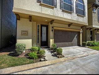 12265 Oxford Crescent Circle, Houston, TX 77082