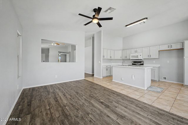 8742 E CAROL Avenue, Mesa, AZ 85208