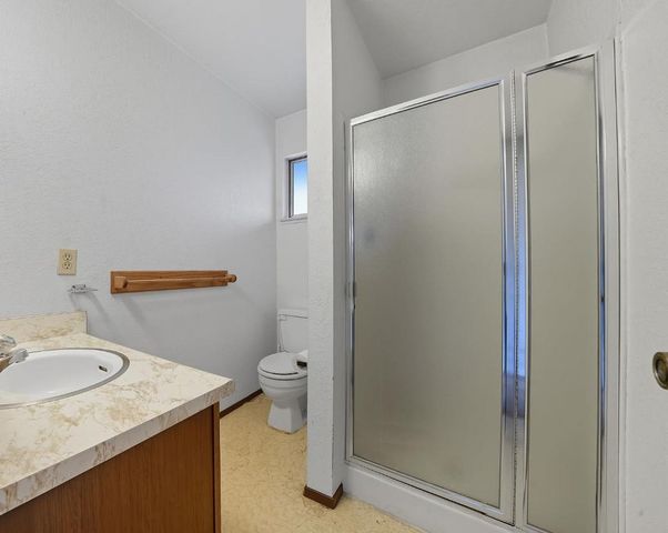 16001 N Cedar Heights Dr, Pioneer, CA 95666