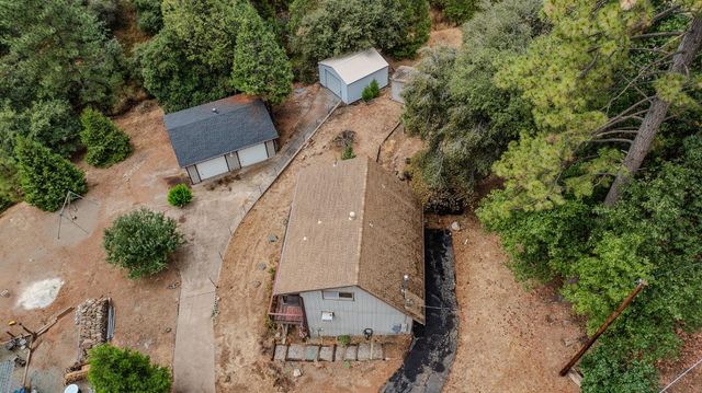 16001 N Cedar Heights Dr, Pioneer, CA 95666