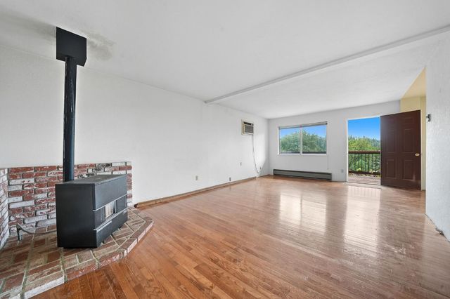 16001 N Cedar Heights Dr, Pioneer, CA 95666