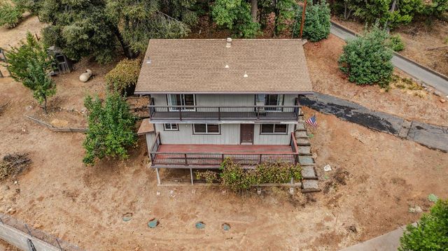 16001 N Cedar Heights Dr, Pioneer, CA 95666