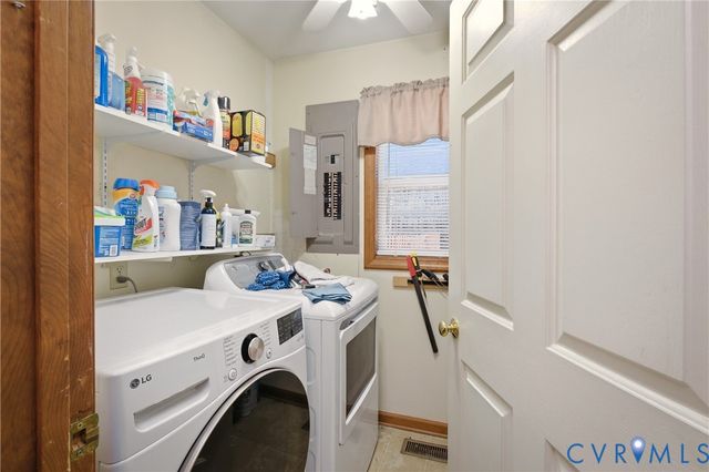 5612 Whitesell Rd, Louisa, VA 23093