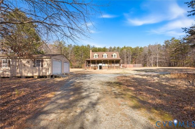 5612 Whitesell Rd, Louisa, VA 23093