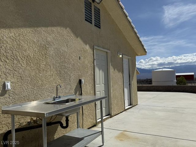 4831 West Bell Vista Avenue, Pahrump, NV 89060