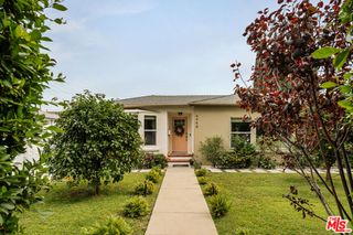 6448 Peach Avenue, Van Nuys, CA 91406