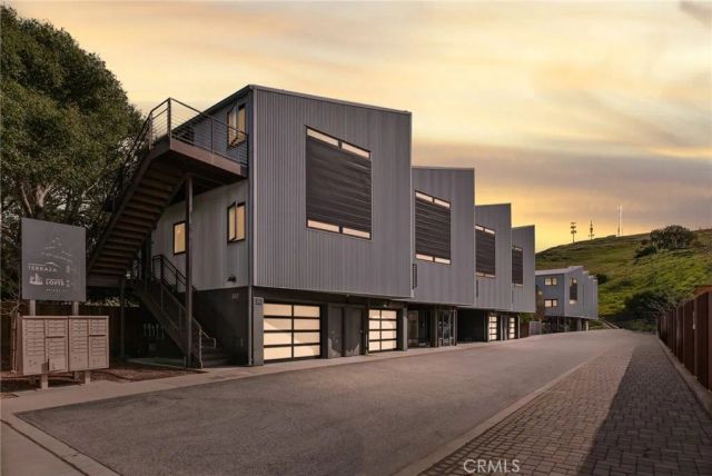 265 Bridge 104, San Luis Obispo, CA 93401