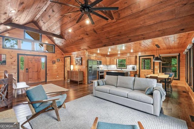 350 Kensington Drive, Mineral Bluff, GA 30559