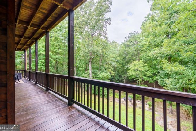 350 Kensington Drive, Mineral Bluff, GA 30559