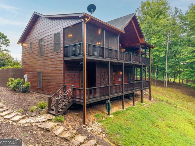 350 Kensington Drive, Mineral Bluff, GA 30559