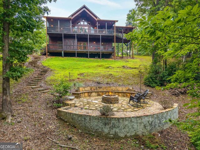 350 Kensington Drive, Mineral Bluff, GA 30559