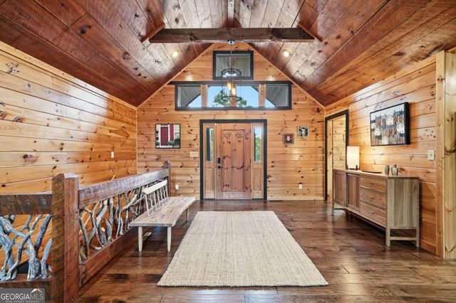 350 Kensington Drive, Mineral Bluff, GA 30559