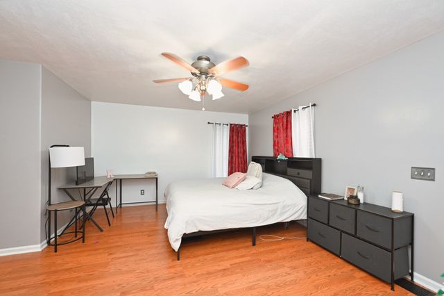 216 Southburn Dr, Hendersonville, TN 37075