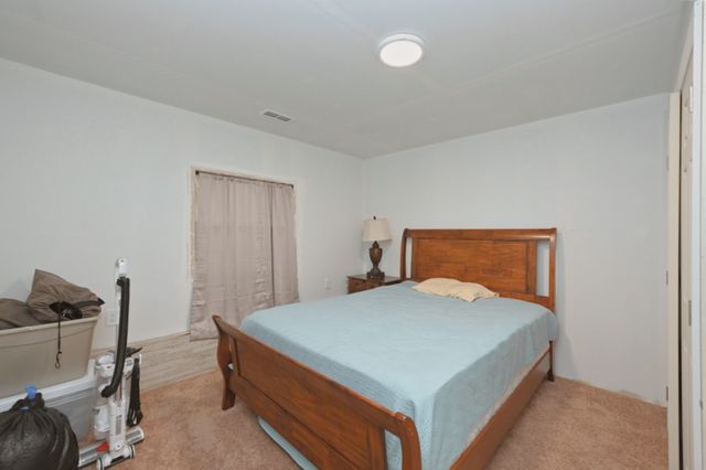 216 Southburn Dr, Hendersonville, TN 37075