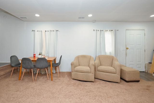 216 Southburn Dr, Hendersonville, TN 37075