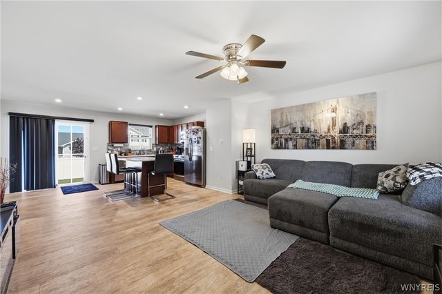60 Allie Lane, Hamburg, NY 14075