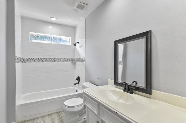 43 Hessenford Street, Sugar Land, TX 77479