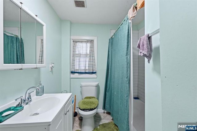 32 Jefferson Street, Paterson, NJ 07522