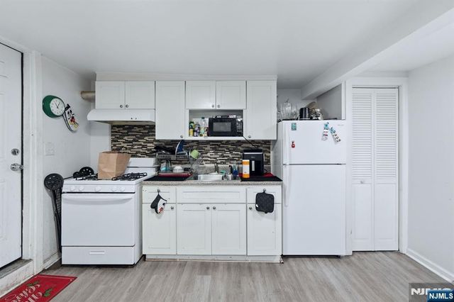 32 Jefferson Street, Paterson, NJ 07522