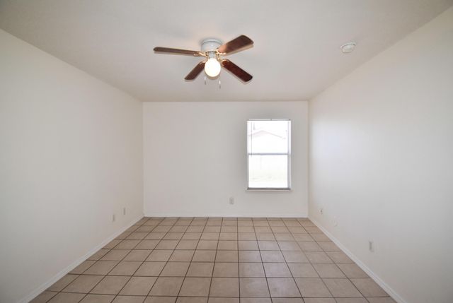 12161 Sun Bridge Place, Horizon City, TX 79928
