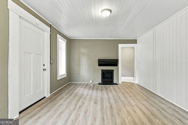 2928 Old Cornelia Highway, Gainesville, GA 30507