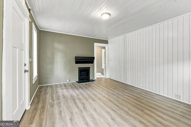 2928 Old Cornelia Highway, Gainesville, GA 30507