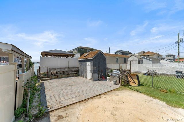 1107 Cross Bay Boulevard, Broad Channel, NY 11693