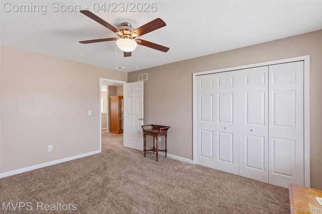39415 E Archer Drive, Harrison Charter Township, MI 48045