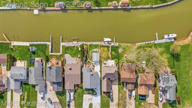 39415 E Archer Drive, Harrison Charter Township, MI 48045