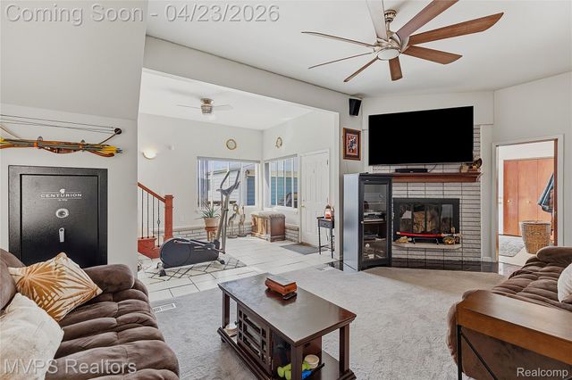 39415 E Archer Drive, Harrison Charter Township, MI 48045