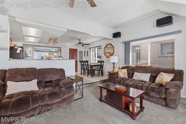 39415 E Archer Drive, Harrison Charter Township, MI 48045