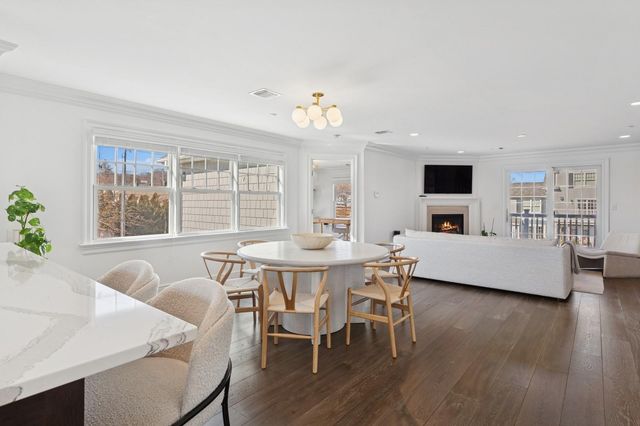 3 Village Green Drive, Southampton, NY 11968