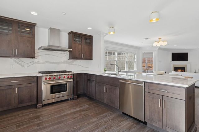 3 Village Green Drive, Southampton, NY 11968