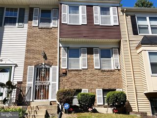 1725 FOREST PARK DR, District Heights, MD 20747