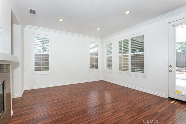 38 Eaglecreek, Irvine, CA 92618