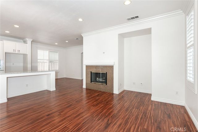 38 Eaglecreek, Irvine, CA 92618