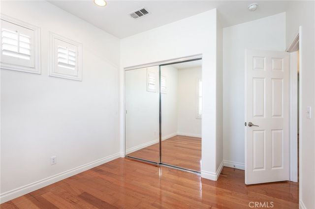 38 Eaglecreek, Irvine, CA 92618