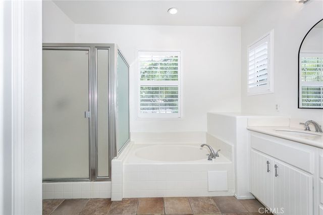 38 Eaglecreek, Irvine, CA 92618