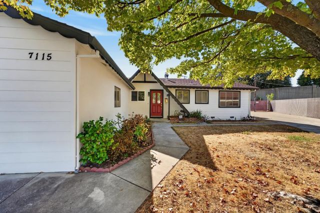 7115 OAKBERRY Way, Citrus Heights, CA 95621