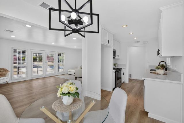 7115 OAKBERRY Way, Citrus Heights, CA 95621