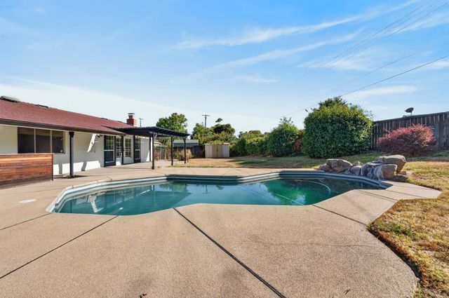7115 OAKBERRY Way, Citrus Heights, CA 95621
